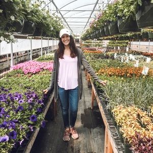 Meet your Posher, Courtney